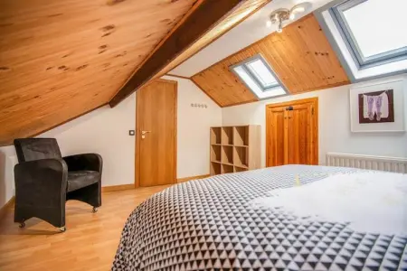 L'Écureuil – Maison 5 pers. avec jardin et trampolines : photo 14