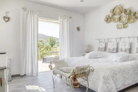 Villa Maddie : 4 chambres, piscine privée 12x6 : photo 4