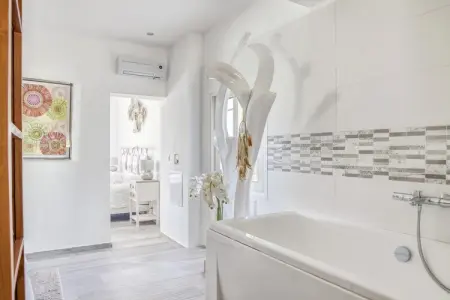 Villa Maddie : 4 chambres, piscine privée 12x6 : photo 34