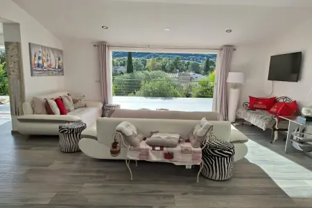 Villa Maddie : 4 chambres, piscine privée 12x6 : photo 42