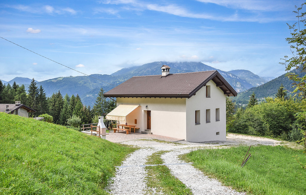 Casa Giglio Dorato, Maison 8 personnes à Sovramonte - Photo 1