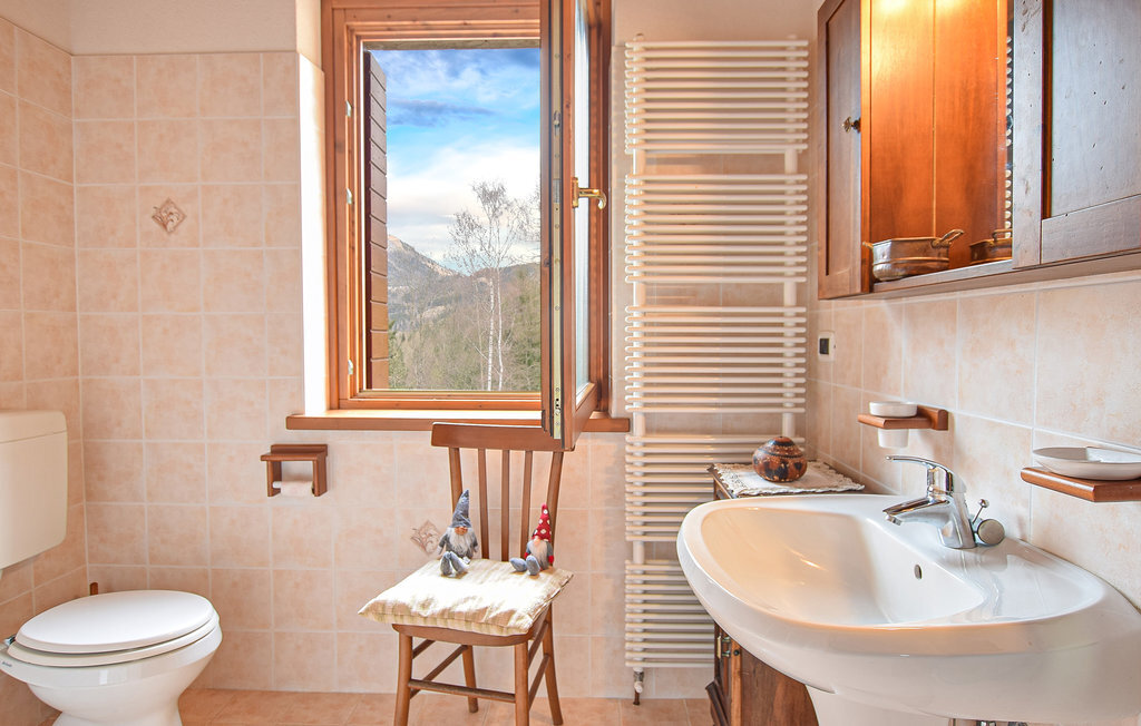 Casa Giglio Dorato, Maison 8 personnes à Sovramonte - Photo 15