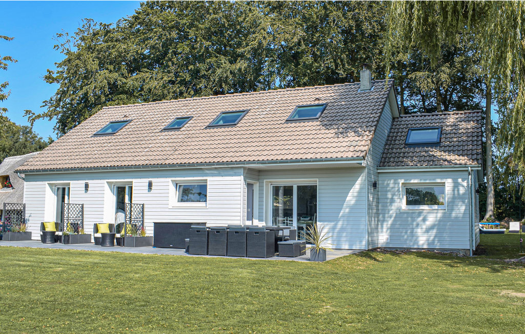 Maison 5 chambres avec parc de jeux à Saint-Martin-aux-Buneaux - Photo 1