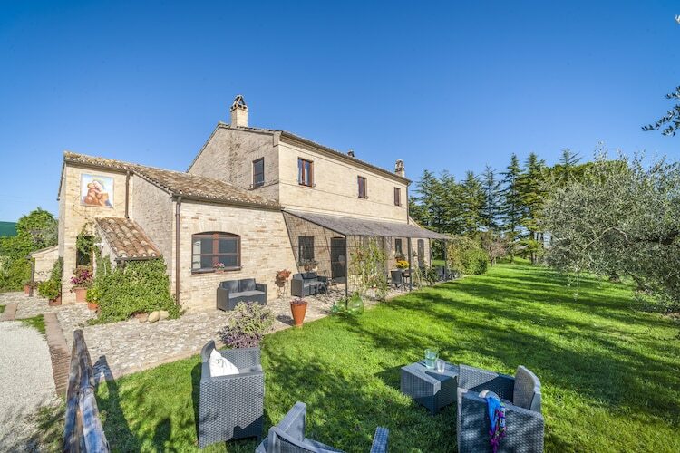 Casannona Gelsomino à Fermo, maison avec piscine chauffée - Photo 3