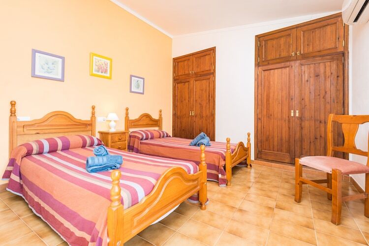 Villa Coste Can Moragues à Pollença, piscine et véranda - Photo 25