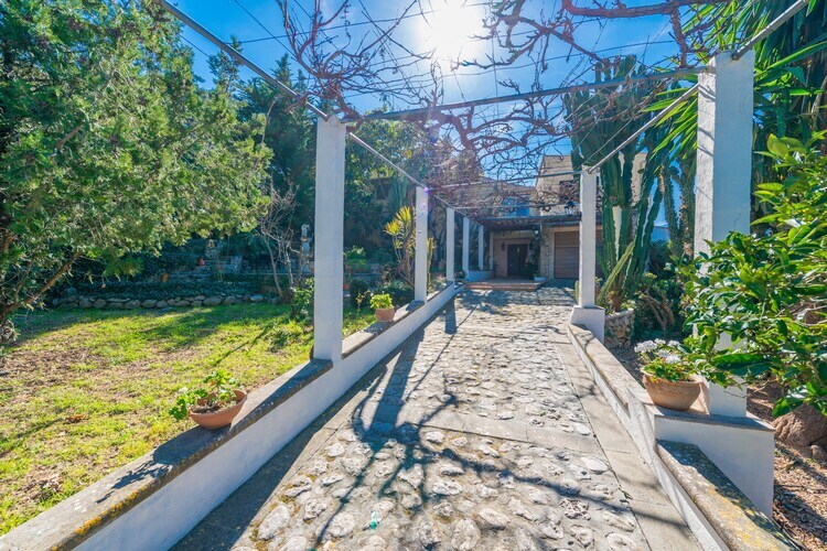 Villa Coste Can Moragues à Pollença, piscine et véranda - Photo 47