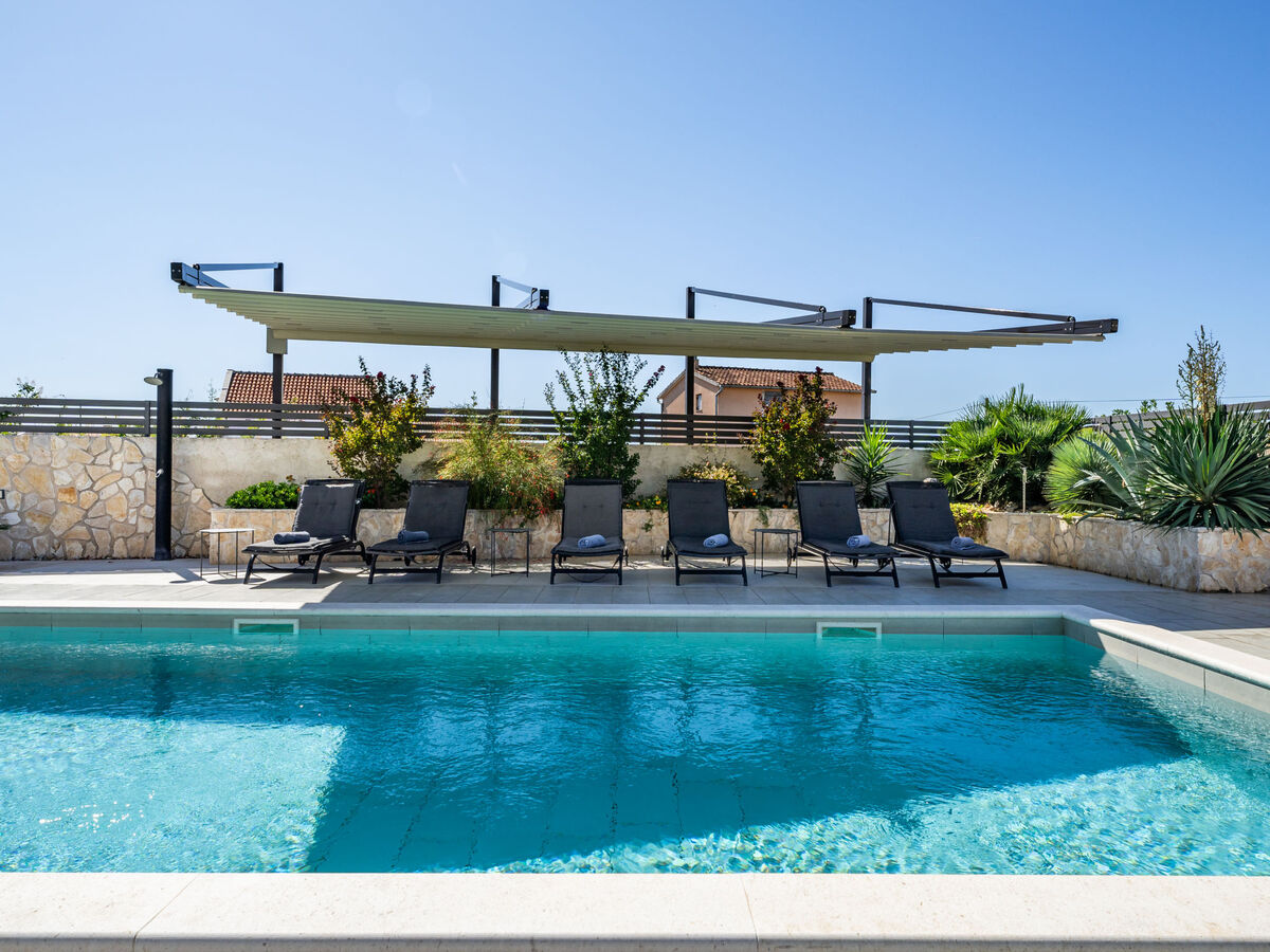 Villa Carmen avec piscine chauffée à Zaton - Photo 3