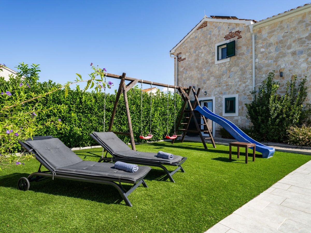 Villa Carmen avec piscine chauffée à Zaton - Photo 12