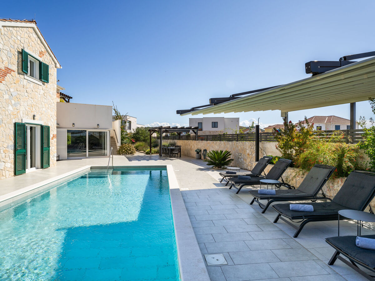 Villa Carmen avec piscine chauffée à Zaton - Photo 19