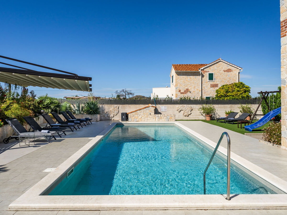 Villa Carmen avec piscine chauffée à Zaton - Photo 50