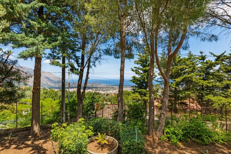 Villa Baronessa – 3 chambres, jardin 4000 m², vue mer - Photo 30
