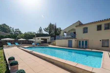 Le Dolmen, Maison de vacances spacieuse avec jardin - Photo 1