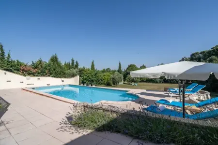 Le Dolmen, Maison de vacances spacieuse avec jardin - Photo 9