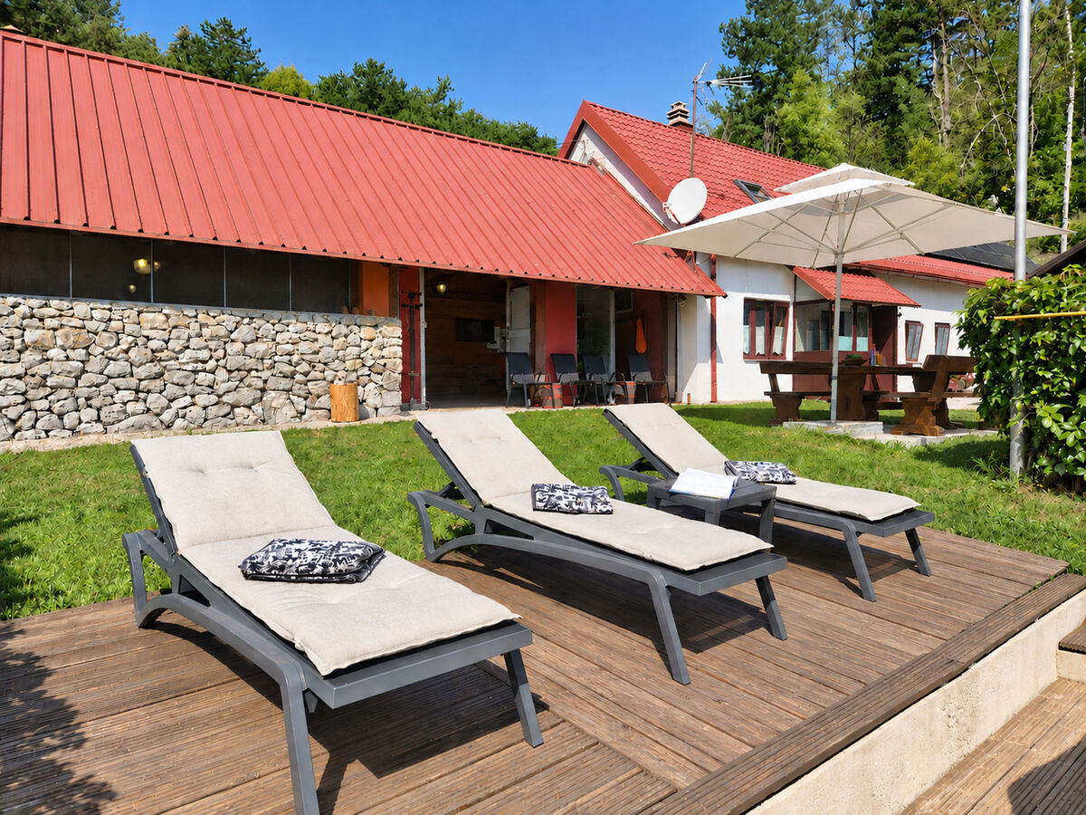 Maison Maja à Fužine avec piscine privée - Photo 2