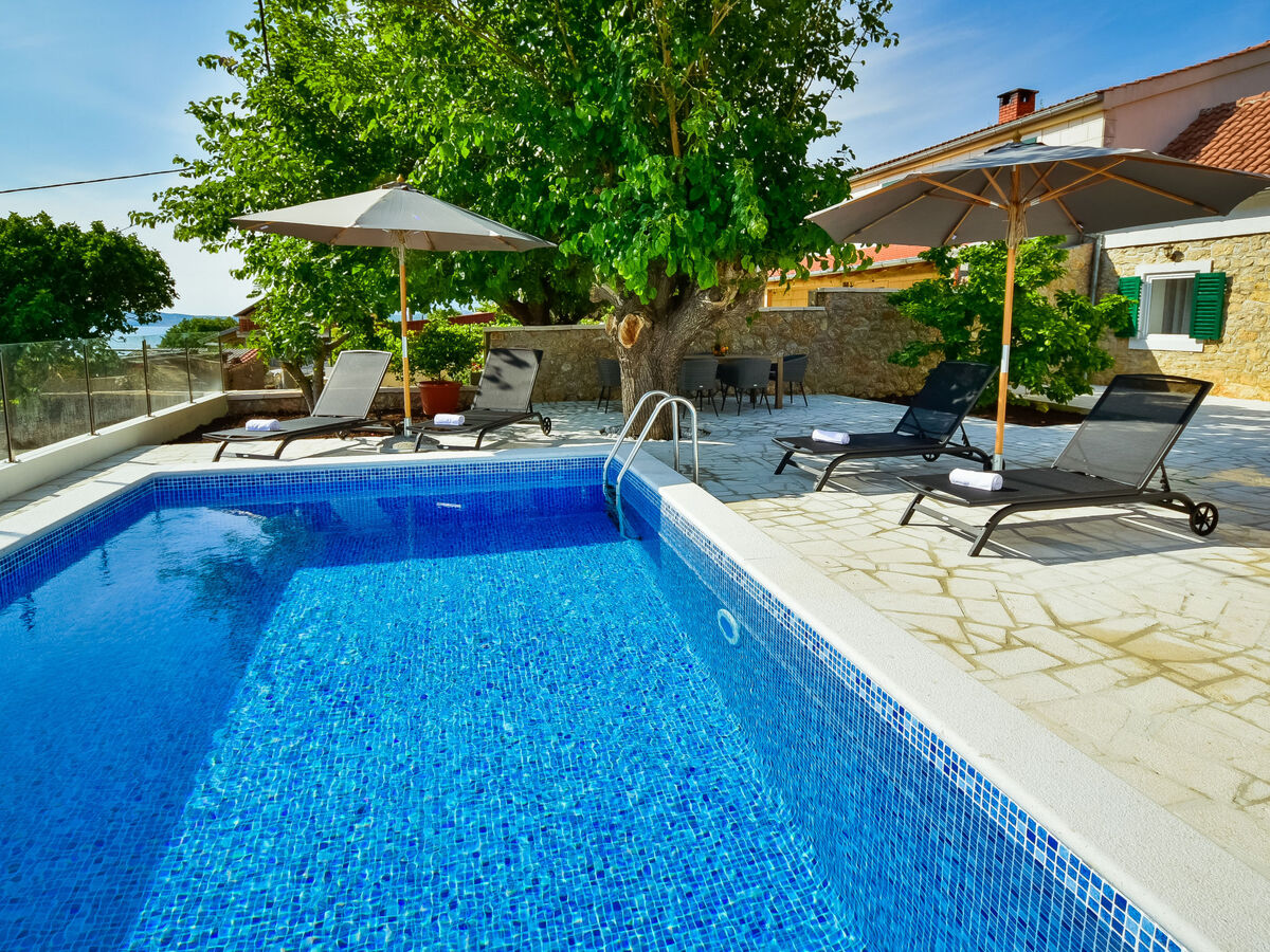 Maison Ivan avec piscine privée à Novigrad - Photo 17