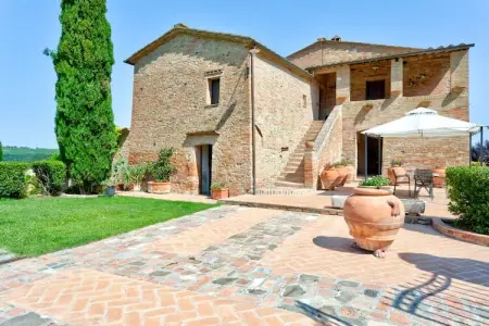 Il Melograno, Ferme isolée à Montalcino avec piscine - Photo 1