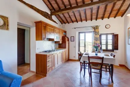Il Melograno, Ferme isolée à Montalcino avec piscine - Photo 3