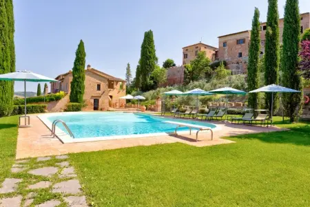 Il Melograno, Ferme isolée à Montalcino avec piscine - Photo 5