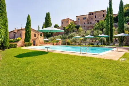 Il Melograno, Ferme isolée à Montalcino avec piscine - Photo 12