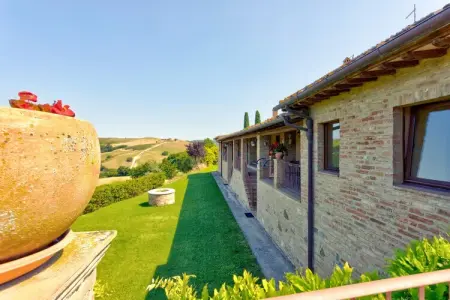 Il Melograno, Ferme isolée à Montalcino avec piscine - Photo 32