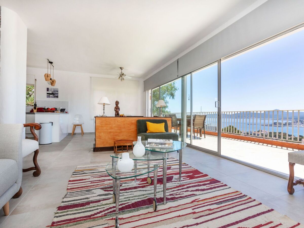 Can Gy - Maison 5 chambres avec piscine à Llançà - Photo 2