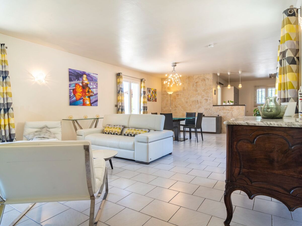 Maison Bois d'Astros à Rocbaron, piscine et 5000 m² - Photo 3