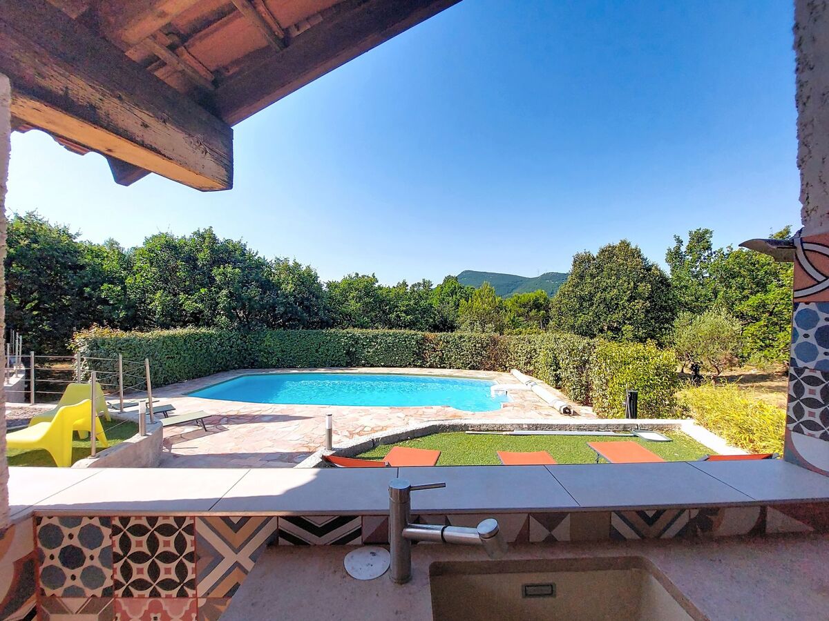 Maison Bois d'Astros à Rocbaron, piscine et 5000 m² - Photo 6