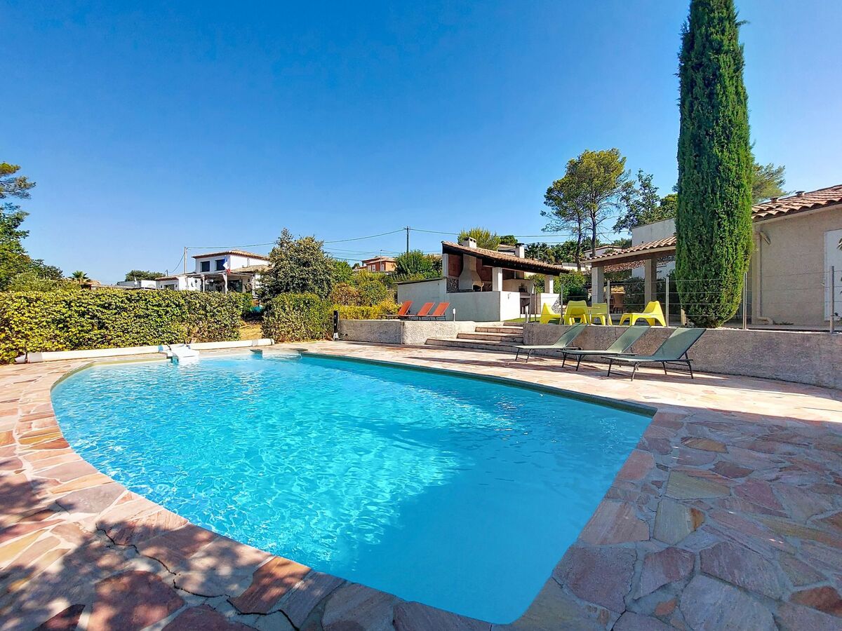 Maison Bois d'Astros à Rocbaron, piscine et 5000 m² - Photo 30
