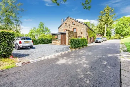 Cielle 23, Villa dans les Ardennes avec Piscine - Photo 8