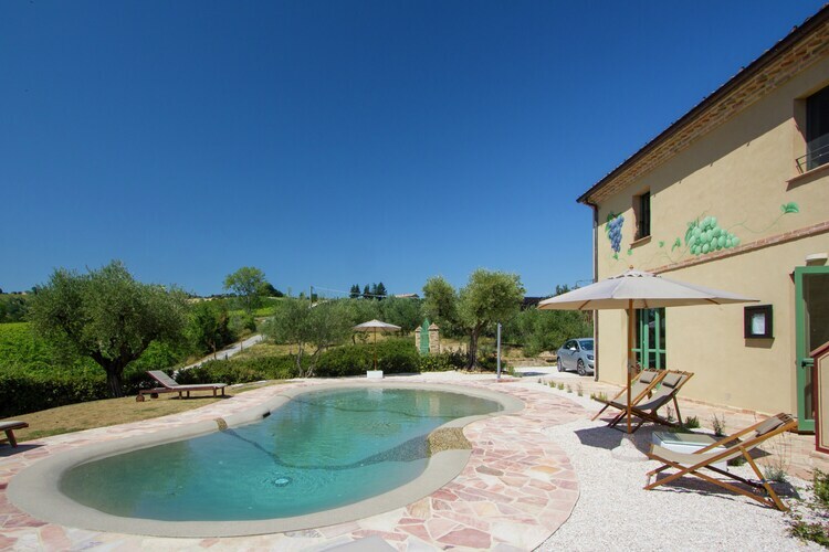 Villa Fiorini - 5 chambres avec piscine privée à Barchi - Photo 15
