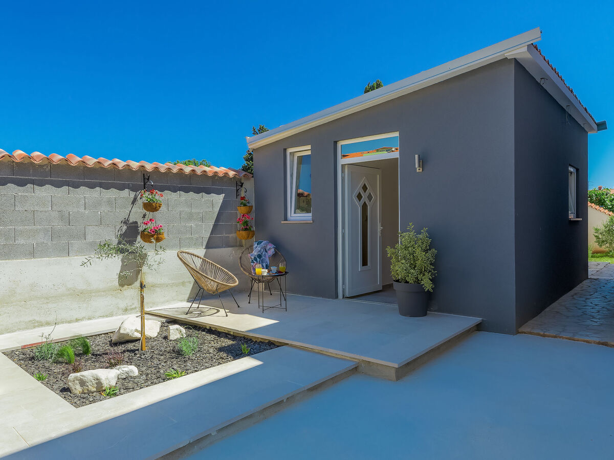 Studio Ivanka à 500 m de la plage, Medulin - Photo 1