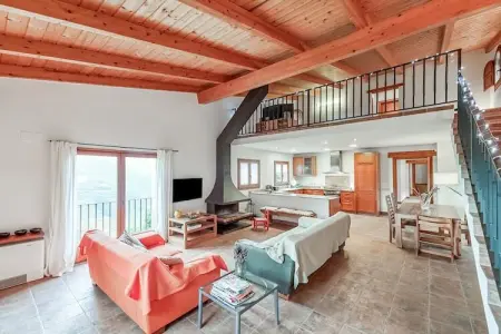 Can Pere Castanyer – Maison 7 pers. avec piscine à Montseny : photo 3