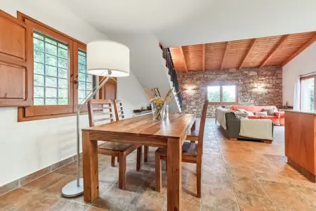 Can Pere Castanyer – Maison 7 pers. avec piscine à Montseny : photo 4