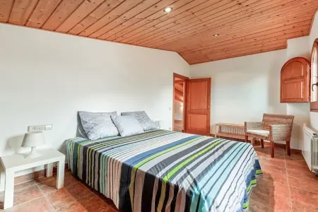 Can Pere Castanyer – Maison 7 pers. avec piscine à Montseny : photo 5