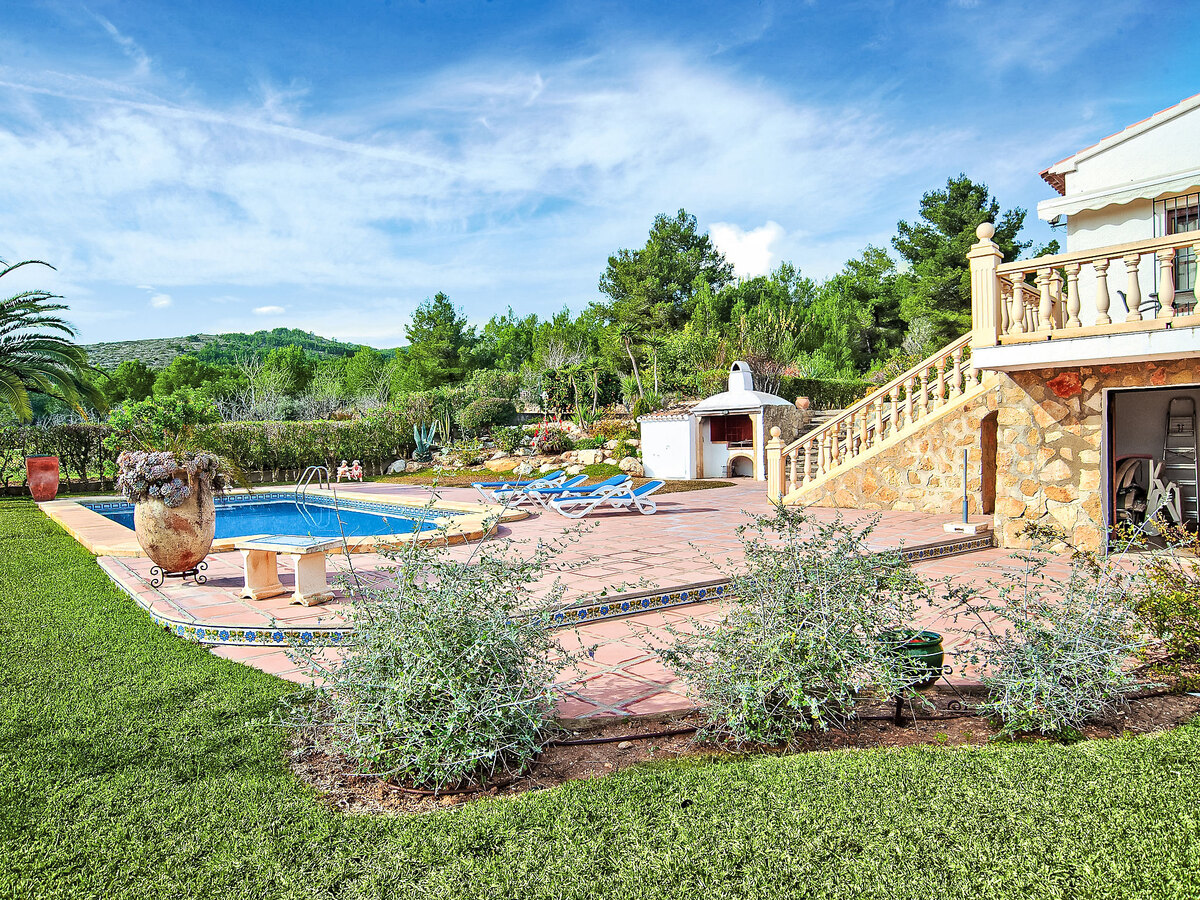 Villa Tarraula à Javea – Piscine privée et jardin de 2 000 m² - Photo 2