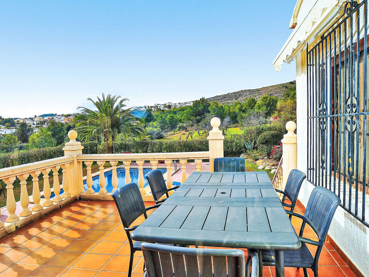 Villa Tarraula à Javea – Piscine privée et jardin de 2 000 m² - Photo 3
