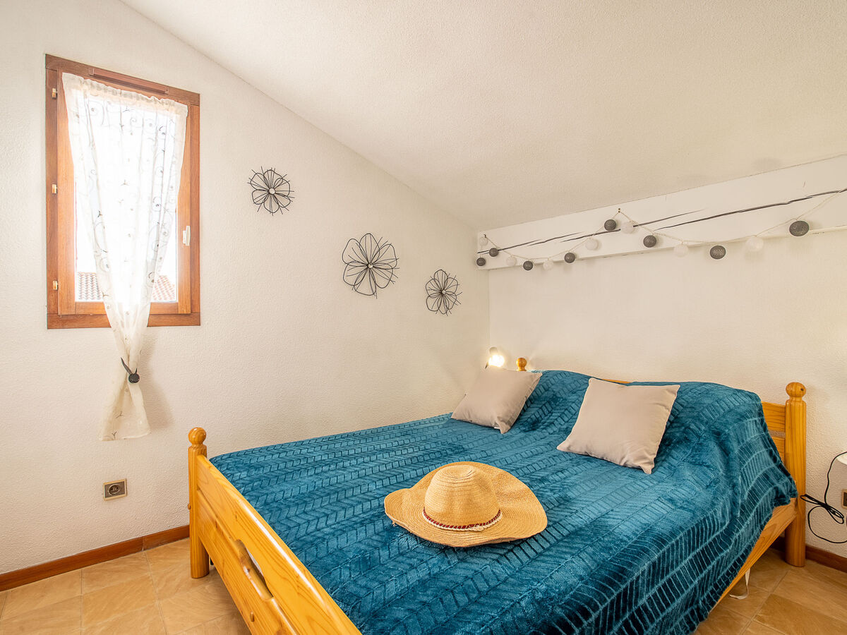 Lou Cantalou – Maison à Sainte-Marie-la-Mer, terrasse 68 m² - Photo 12