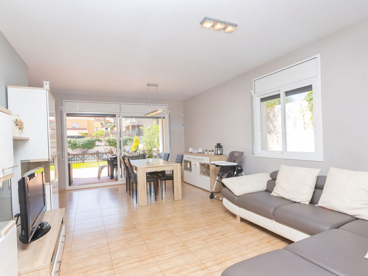 Nova, maison 4 chambres avec piscine à Segur de Calafell - Photo 9