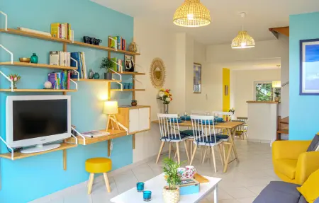 Maison mitoyenne vue mer à 70 m de la plage de Jullouville : photo 4