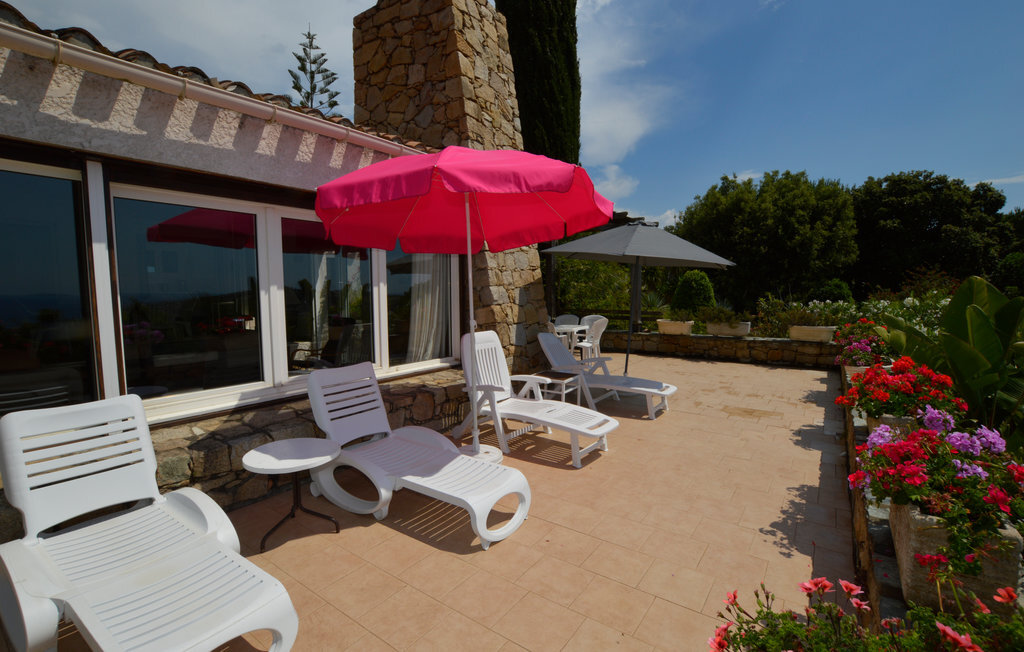 Villa 4 chambres vue golfe d'Ajaccio à Porticcio - Photo 2