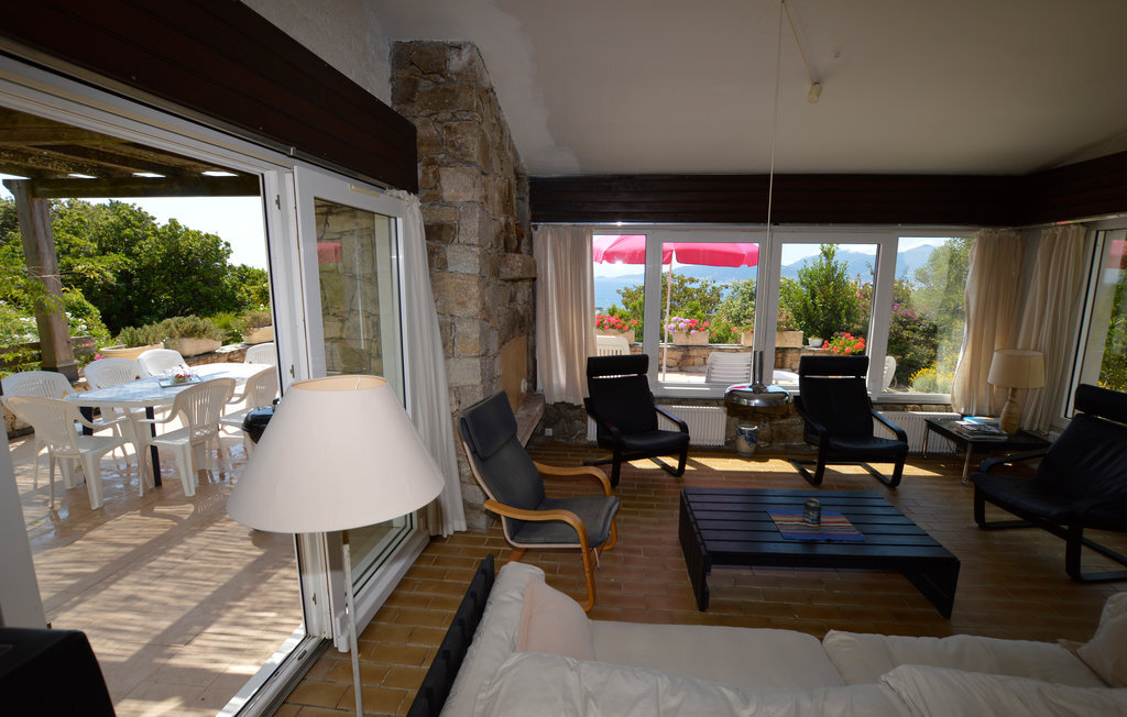 Villa 4 chambres vue golfe d'Ajaccio à Porticcio - Photo 4