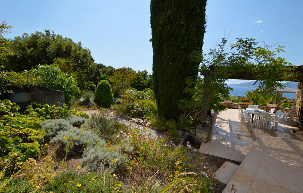 Villa 4 chambres vue golfe d'Ajaccio à Porticcio - Photo 13