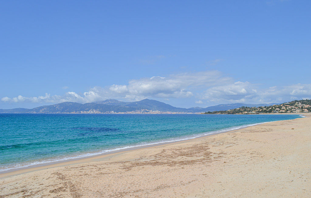 Villa 4 chambres vue golfe d'Ajaccio à Porticcio - Photo 28