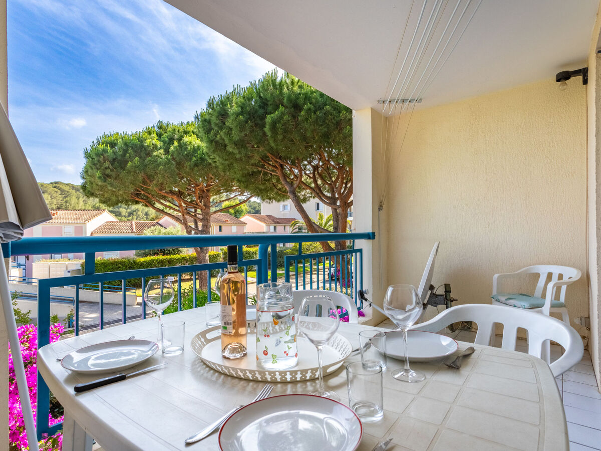 Appartement Le Domaine d'Azur au Lavandou - Photo 2