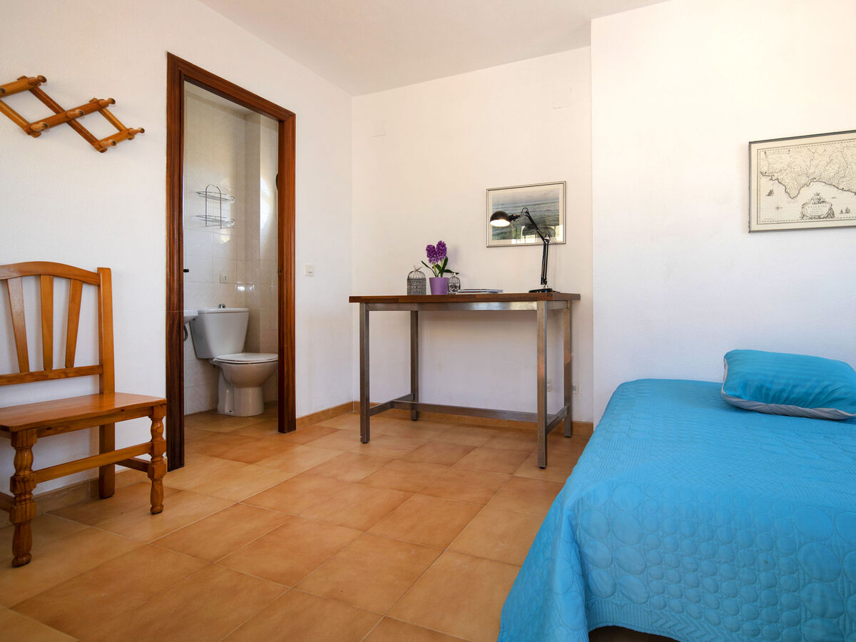 Bungalow Vega à Calpe – 104 m² avec piscine et vue sur la ville - Photo 11