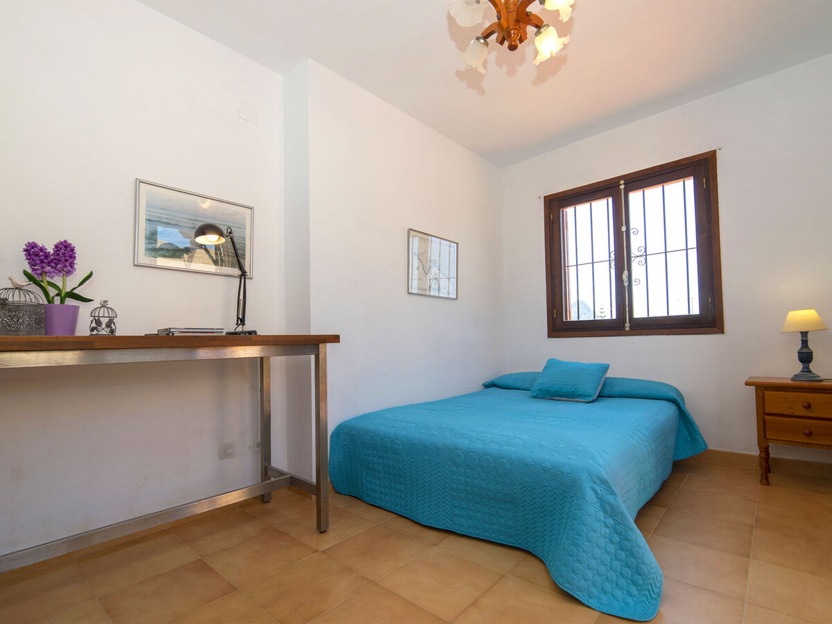 Bungalow Vega à Calpe – 104 m² avec piscine et vue sur la ville - Photo 12