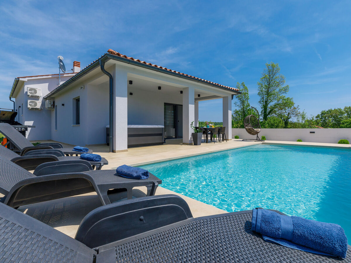 Villa Vine avec piscine chauffée à Marčana - Photo 41