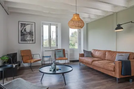 Le Tilleuil : maison 8 pers. piscine chauffée Charente : photo 4