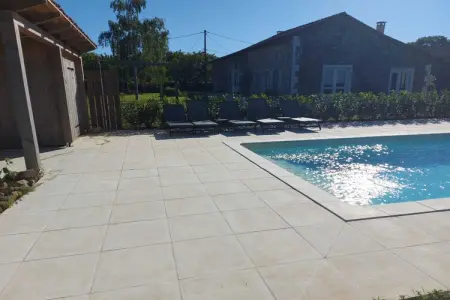 Le Tilleuil : maison 8 pers. piscine chauffée Charente : photo 10