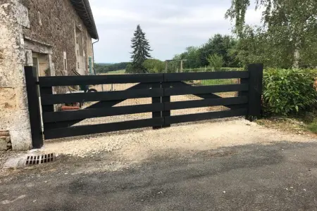 Le Tilleuil : maison 8 pers. piscine chauffée Charente : photo 12